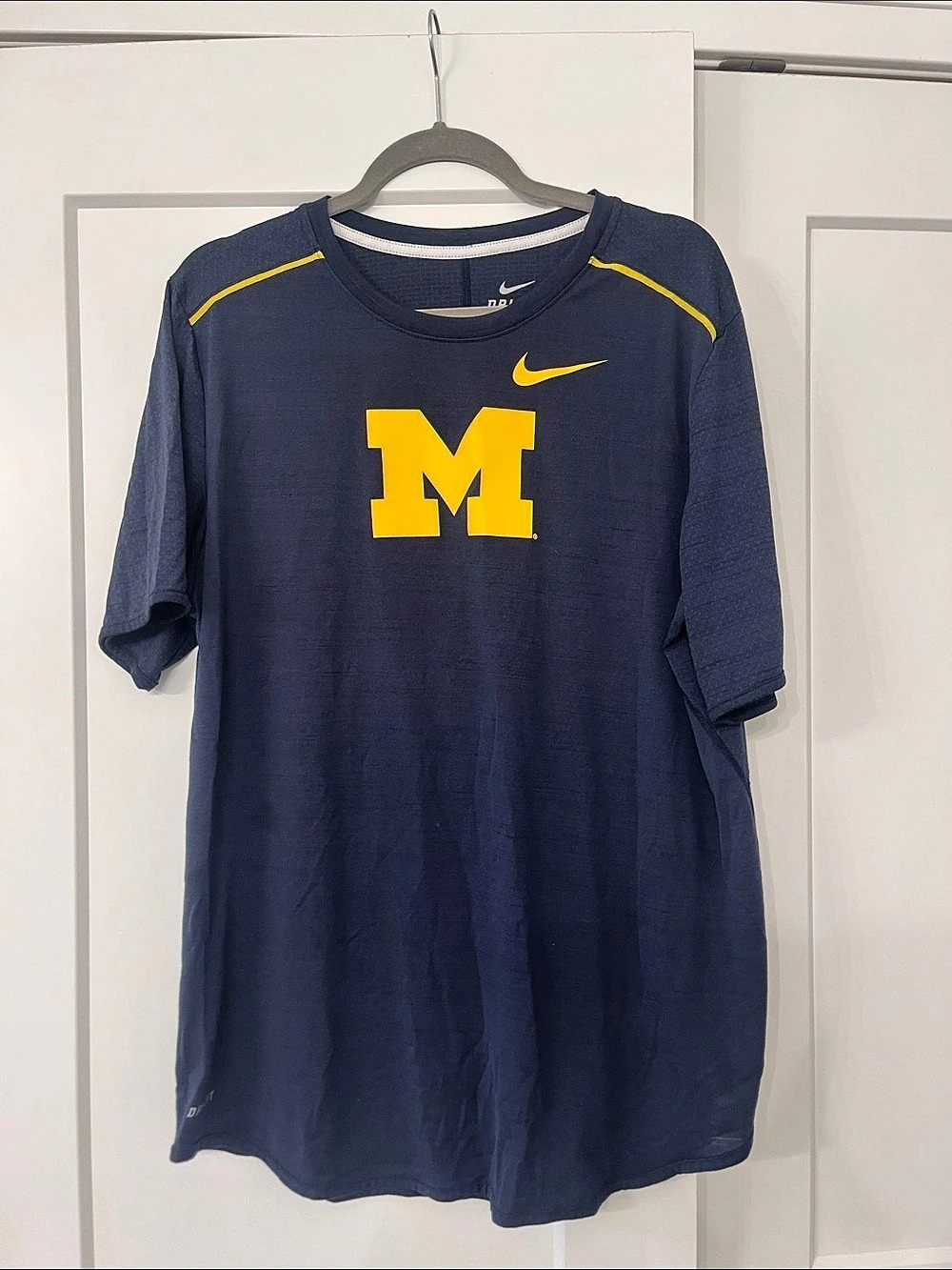 Nike Michigan Wolverines Nike Dri-FIT College T-Shirt Dri-FIT Jersey Blue &